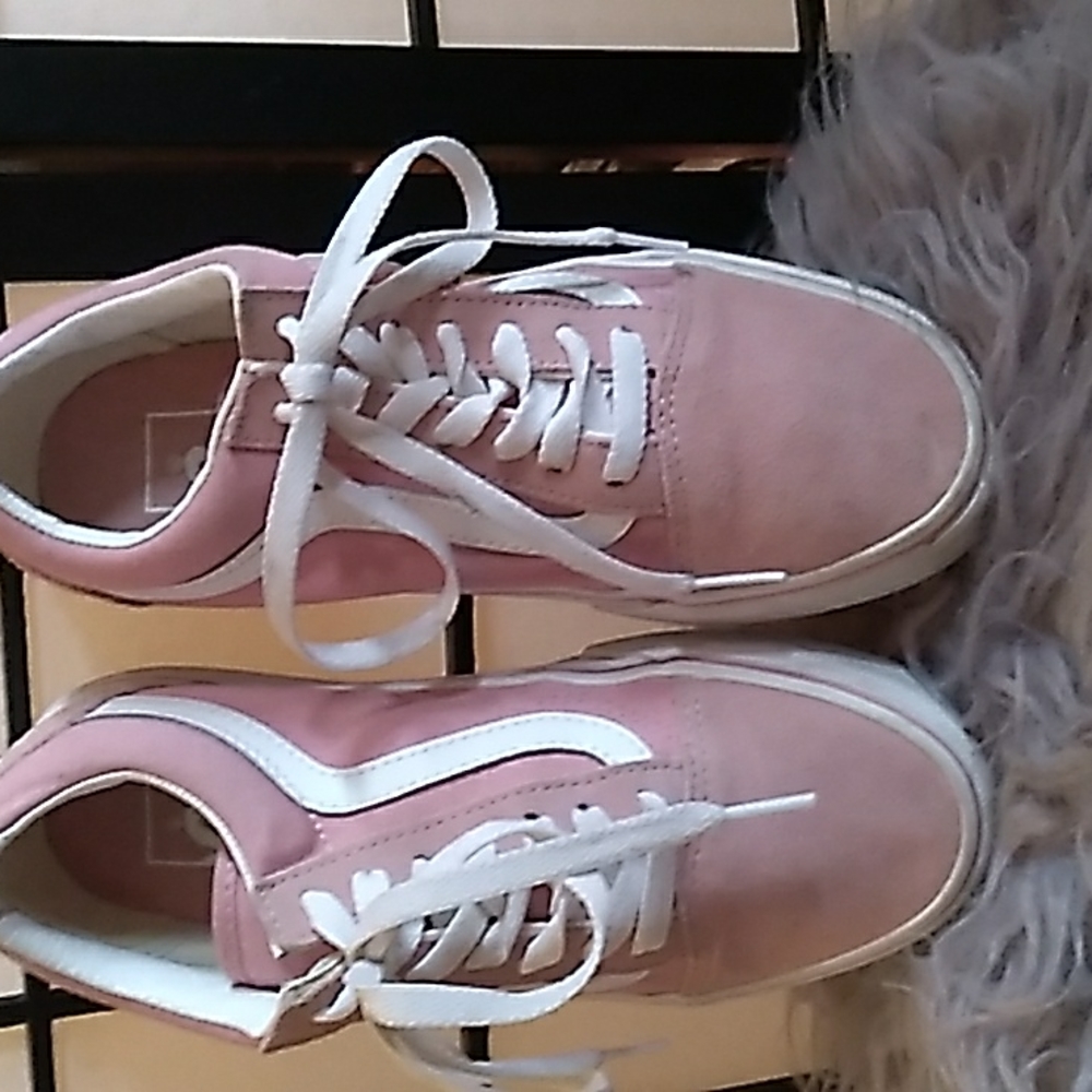 Vans Old skool pink chalk suede sneakers sz 5.5